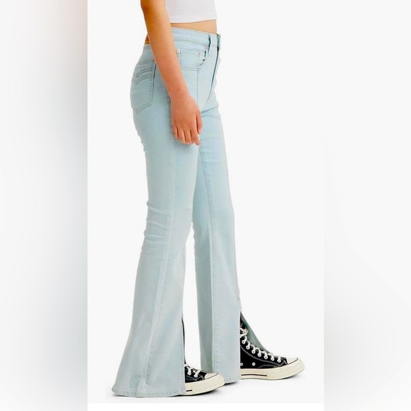 Levi's Denim - Levi’s 726 High Rise Flare Sz 30